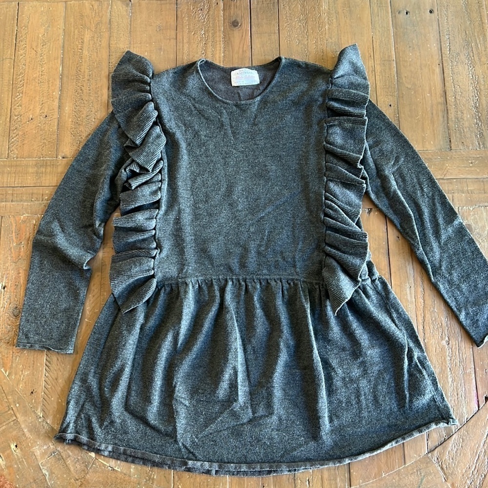 Zara gray knit ruffle front dress